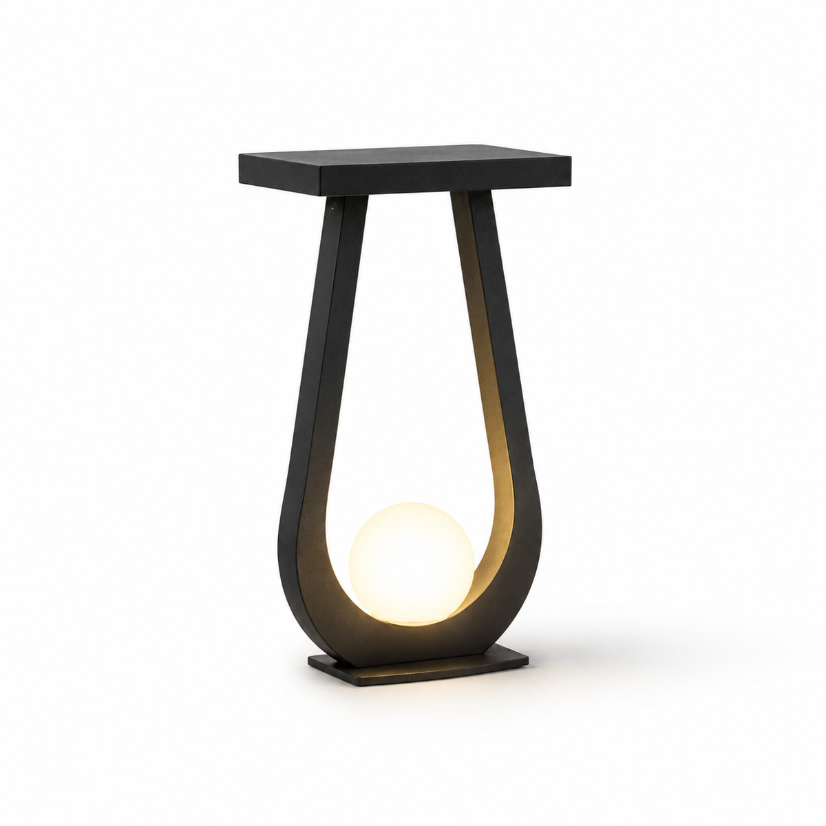 Modern Outdoor Pathway Lantern Light