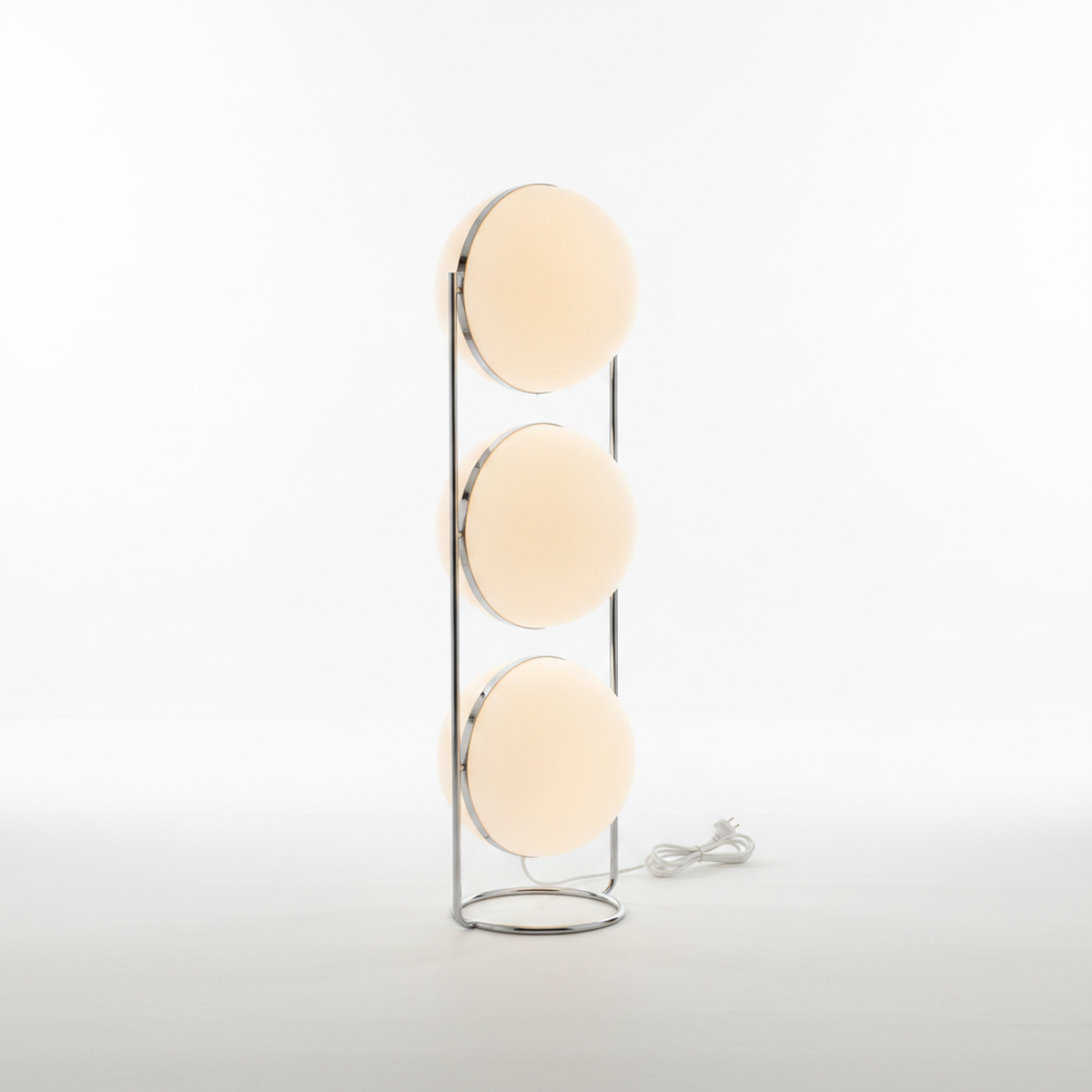 Elegant Floor Lamp – Atlas